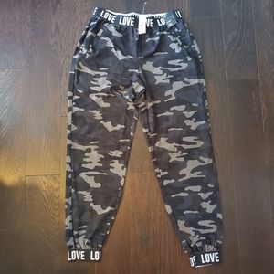 Camo Women's Joggers